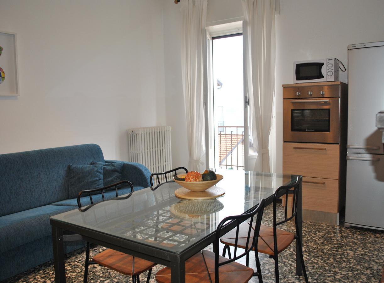 The Sweet Lake Nest Apartment Colonno Luaran gambar