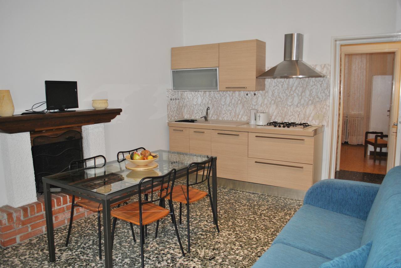 The Sweet Lake Nest Apartment Colonno Luaran gambar